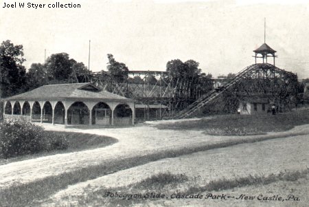 cascadetobogganslide.jpg (38487 bytes)