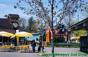 park3.jpg (25516 bytes)